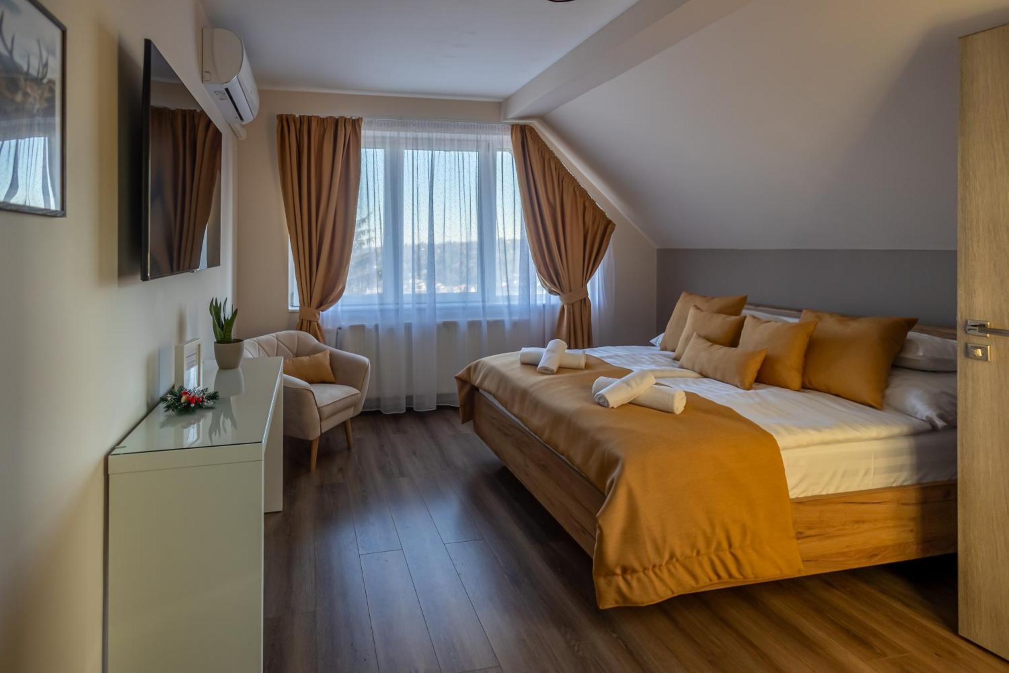Happy Home Apartman Mişcolţ Exterior foto