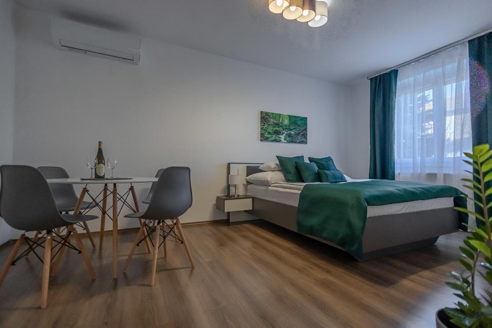 Happy Home Apartman Mişcolţ Exterior foto