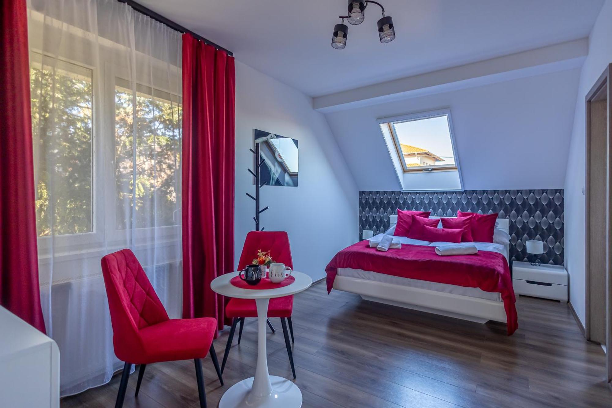 Happy Home Apartman Mişcolţ Exterior foto